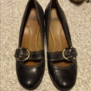 Soft MaryJane style black heels